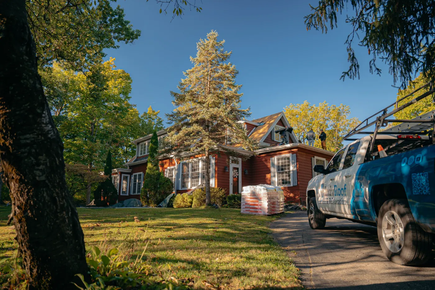 Manufacturer-certified shingle installation in Julietta